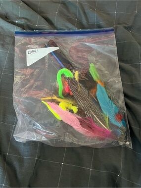 Interactive Cat Toy Wand with Feather Teasers Set of 6 Colorful Attachments